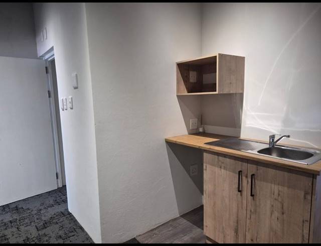 OFFICE PROPERTY TO RENT IN NORTHERN PARK